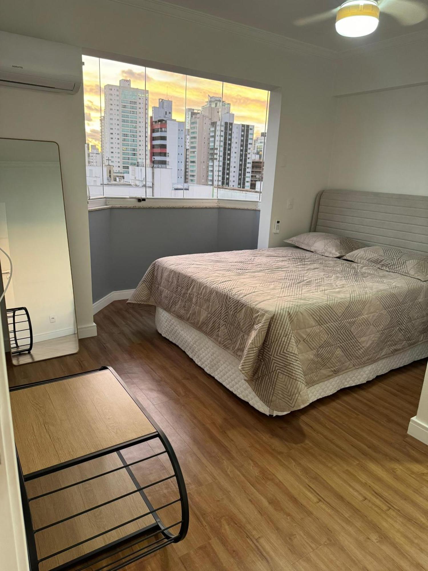 Ap No Coracao De Bc Apartamento *